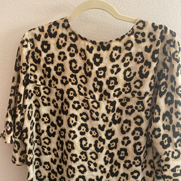Sanctuary Womens Cheetah Top V Neck Short Sleeves Printed Elastic 1X - Picture 10 of 13